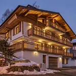 Jacaranda2 Sublime 6pax Vue Mtblanc Parking Chamonix